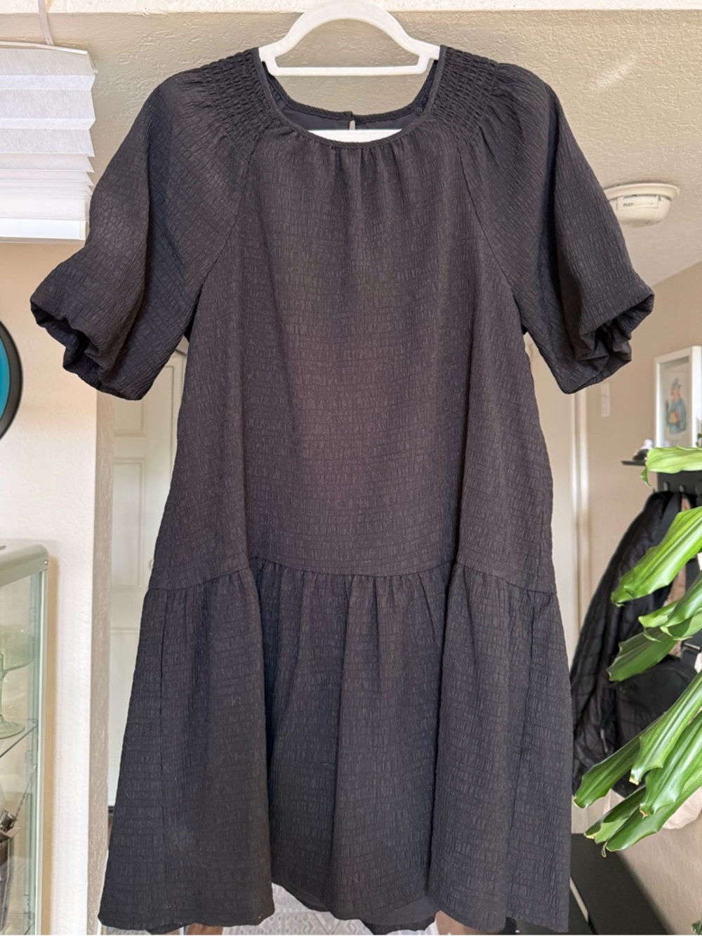 Steve Madden Black Textured Short Sleeve Babydoll Dress